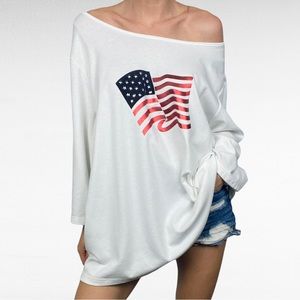 Avenue | White Shimmery American Flag Graphic Patriotic USA Plus Size Shirt